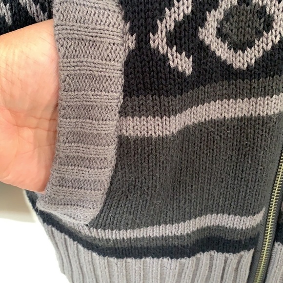 BLACK & GREY KNITTED ZIPPED HOOD SWEATER JACKET SIZE M - Picture 7 of 10
